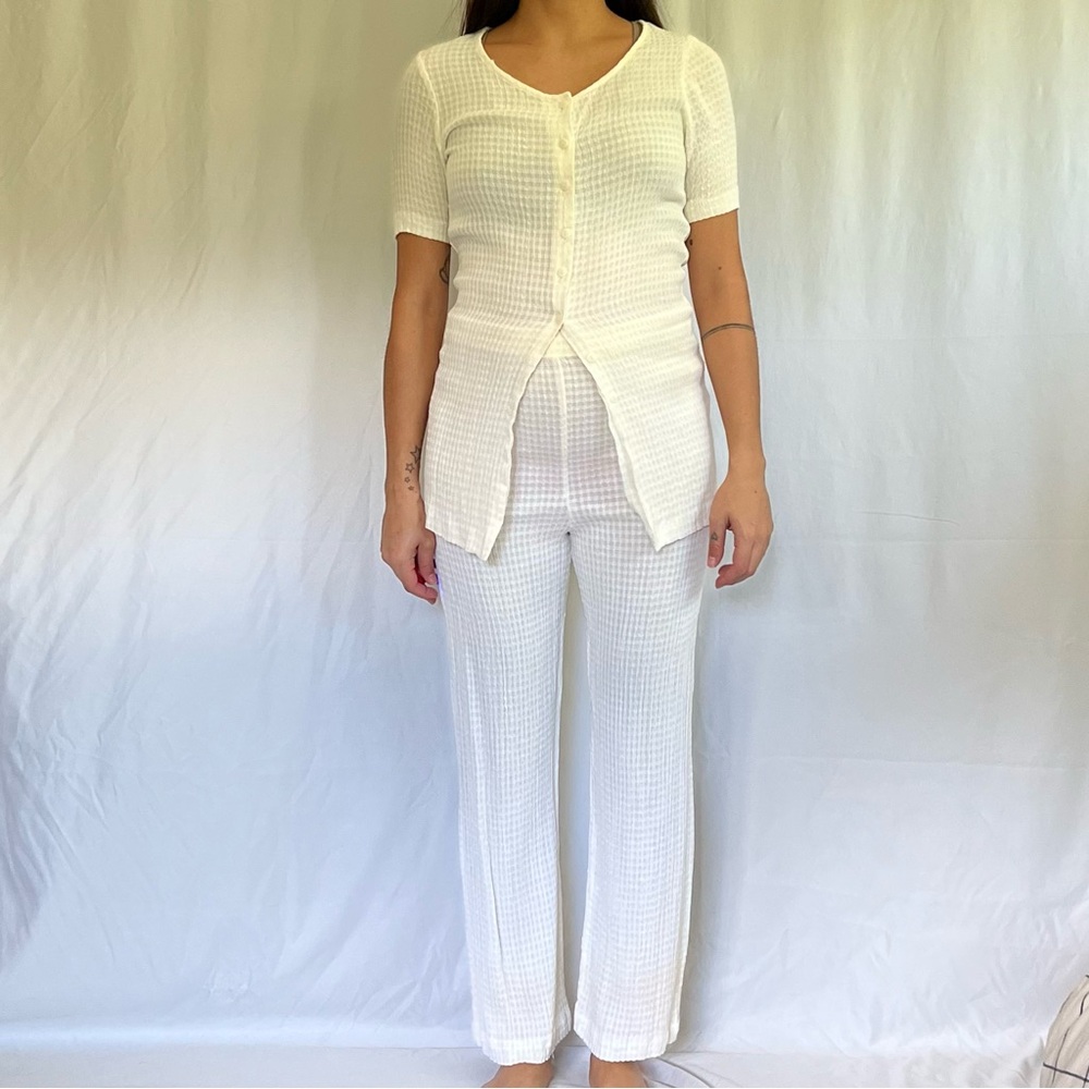 New York Style Vintage White Knit Button-Up Top and Pants Set